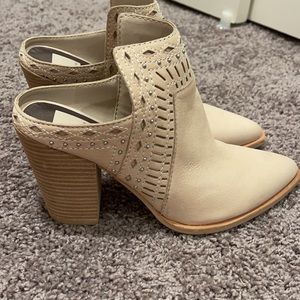 Brand-new Dolce Vita light tan booties